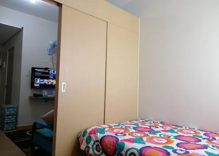 Aparthotel Kerim's Staycation Manila